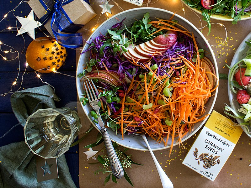 CHRISTMAS SALAD 1 - JEWEL SALAD AND TABLE DECO TIPS